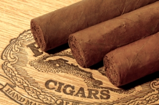 premium cigars, cigar